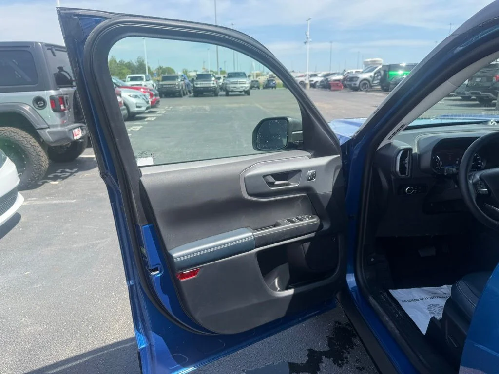 Used 2024 Blue Ford Outer Banks image 15