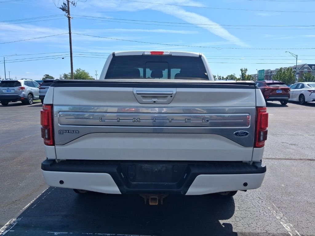 Used 2016 White Ford Limited image 4