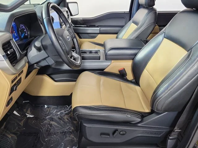Used 2021 Black Ford XLT image 19