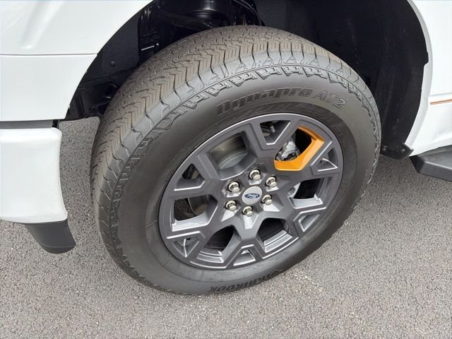 New 2026 Oxford White Ford STX® image 10