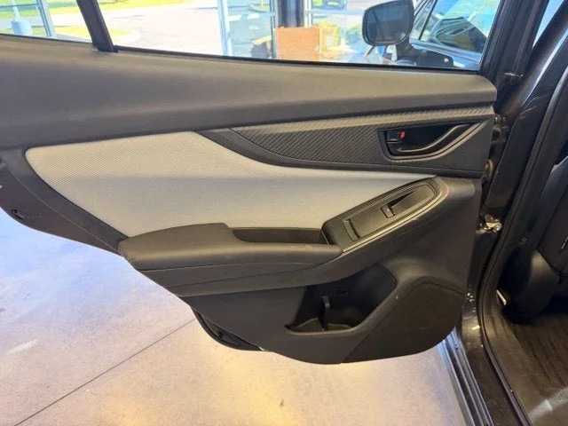 Used 2019 Dark Gray Metallic Subaru 2.0i Premium image 9