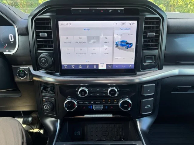 Used 2023 White Ford Raptor image 25
