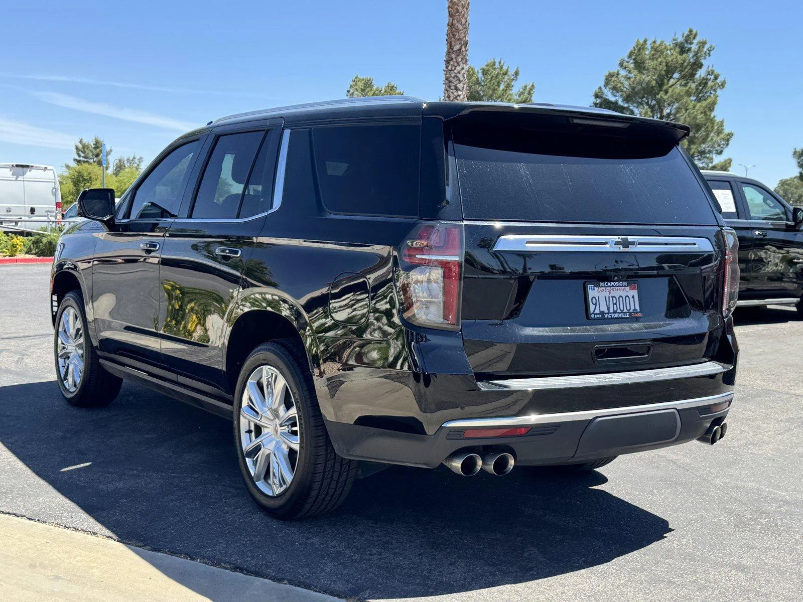 Used 2022 Black Chevrolet High Country image 4