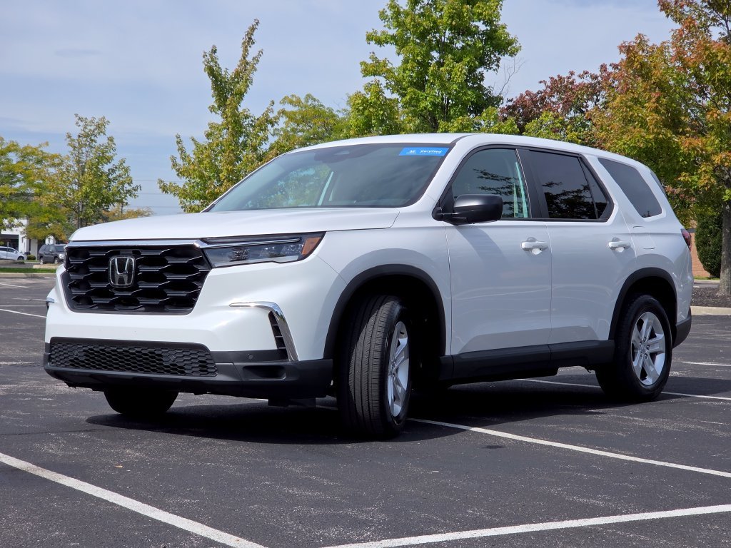 2024 Honda Pilot LX - Photo 18