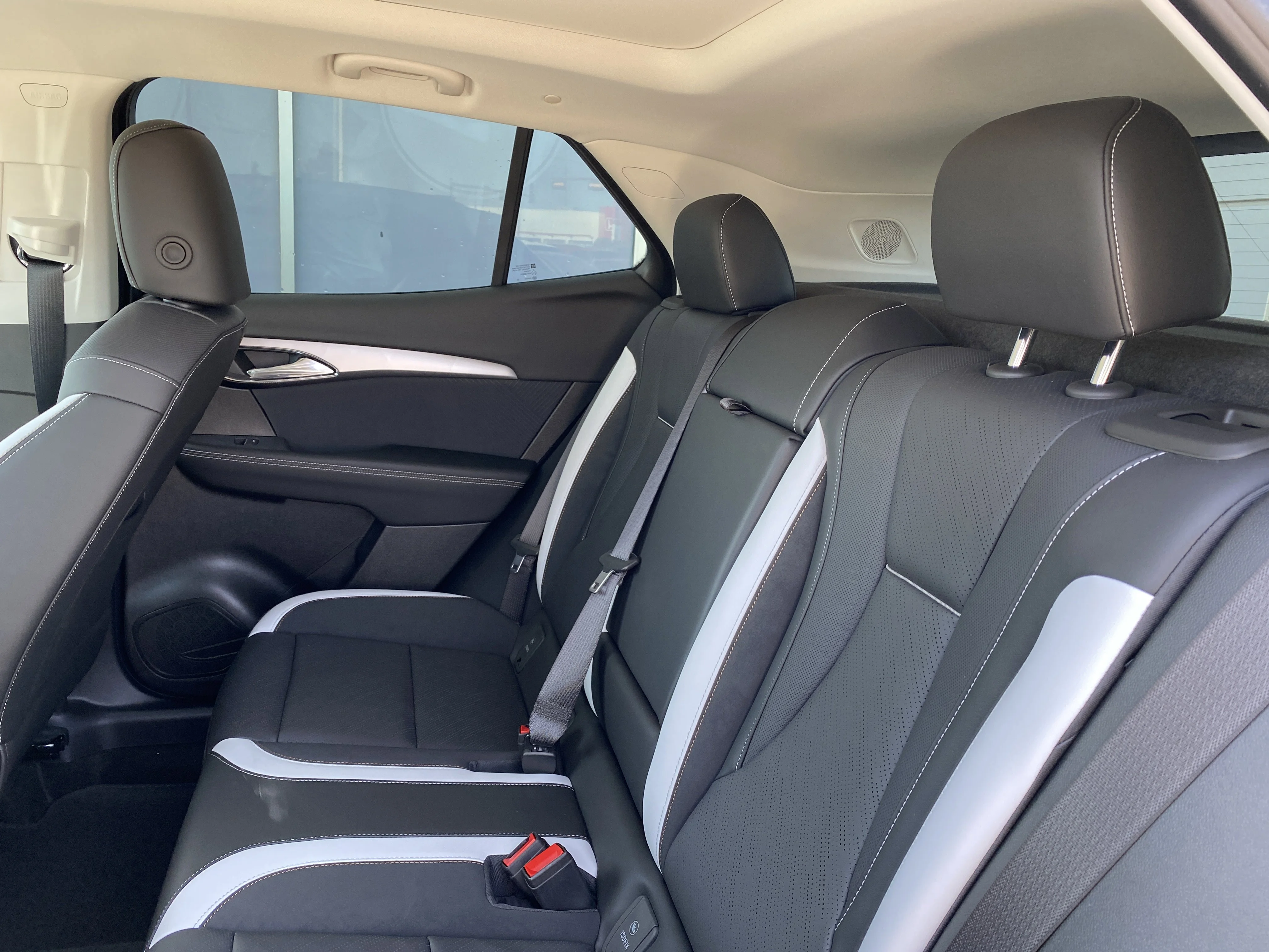New 2026 MOONSTONE GREY METALLIC Buick Sport Touring image 29