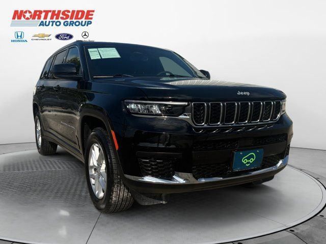 2025 Jeep Grand Cherokee L Laredo 4x2