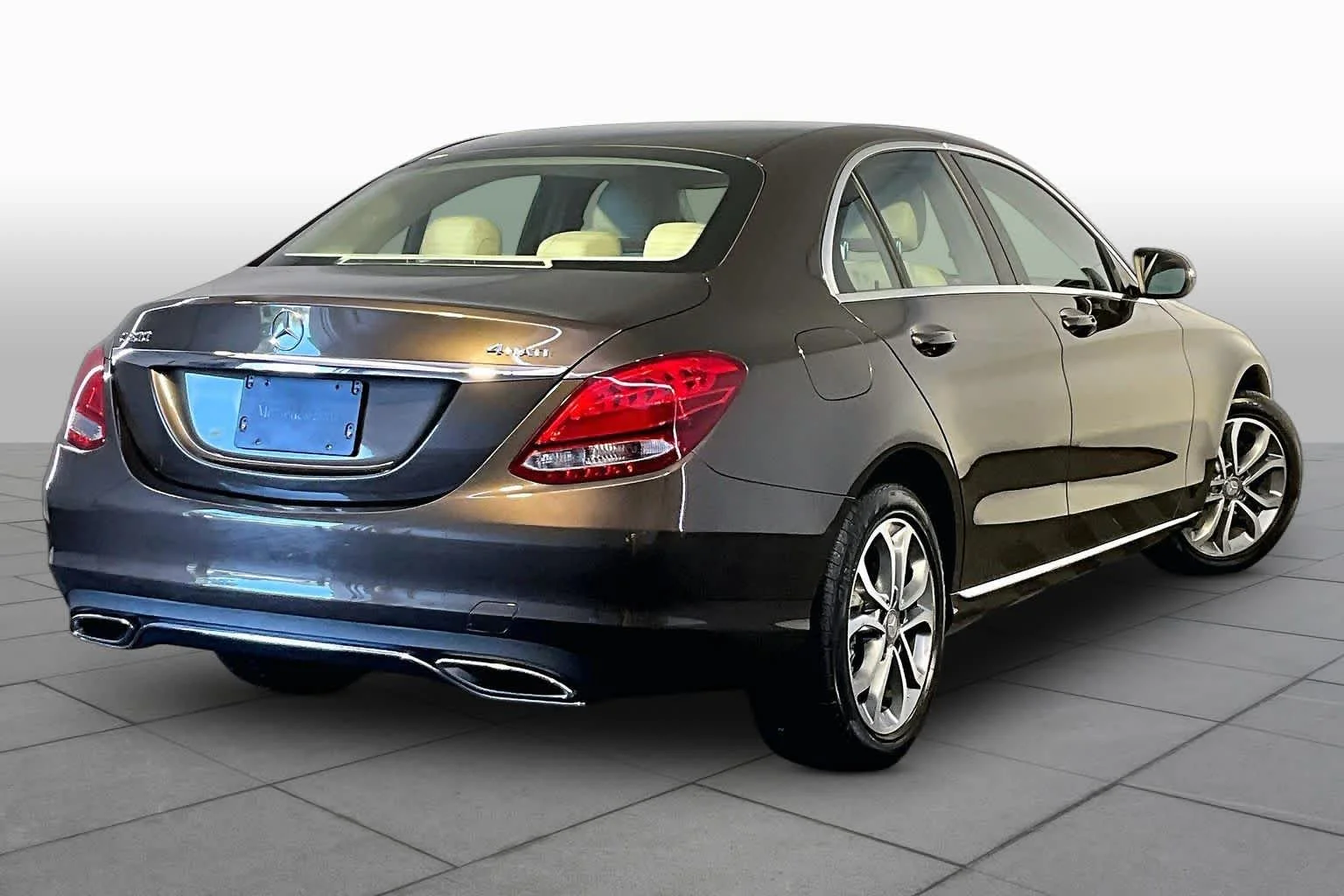 Used 2015 Dakota Brown Metallic Mercedes-Benz C 300 image 13