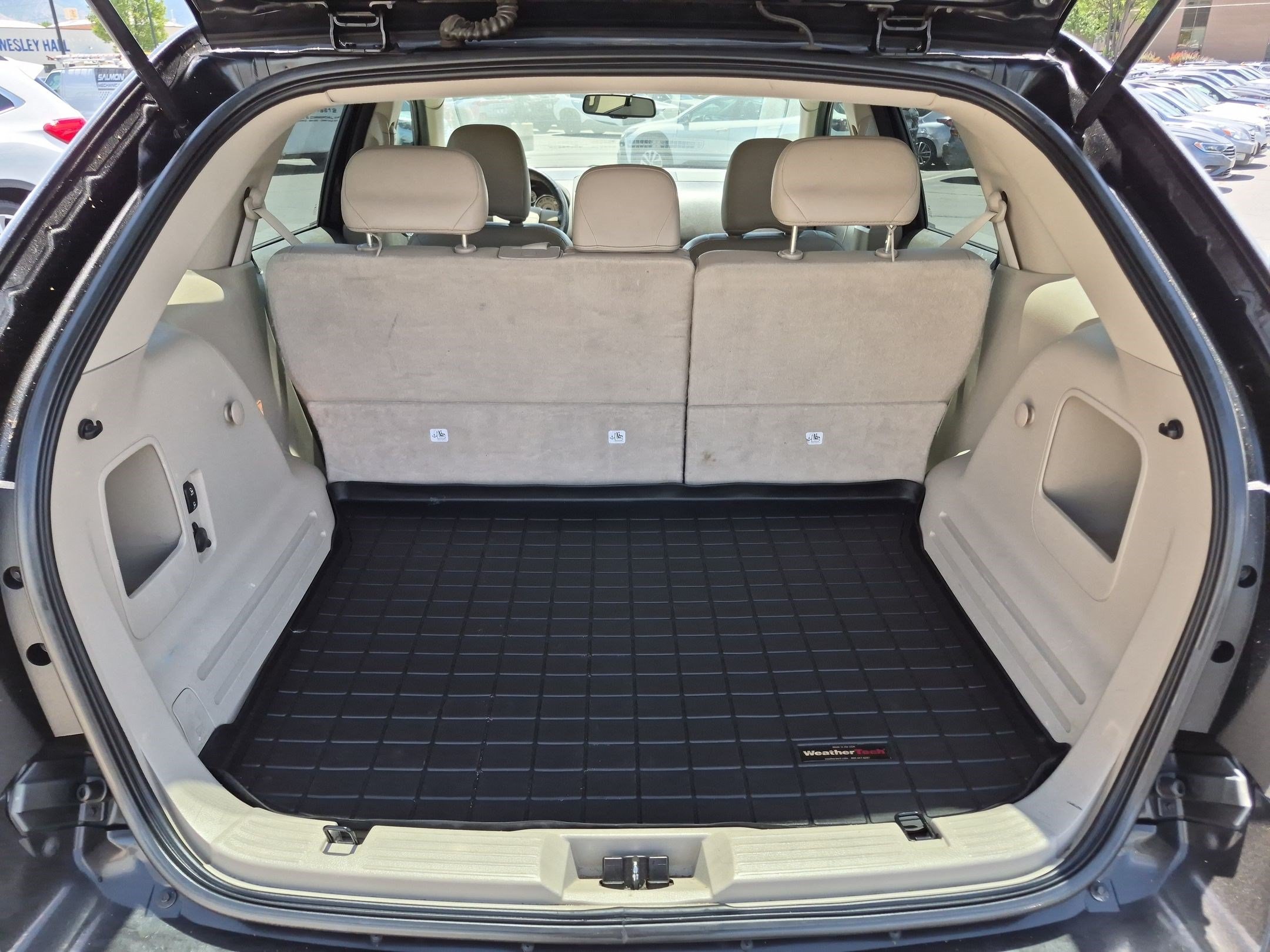 Used 2010 Black Ford SEL image 27