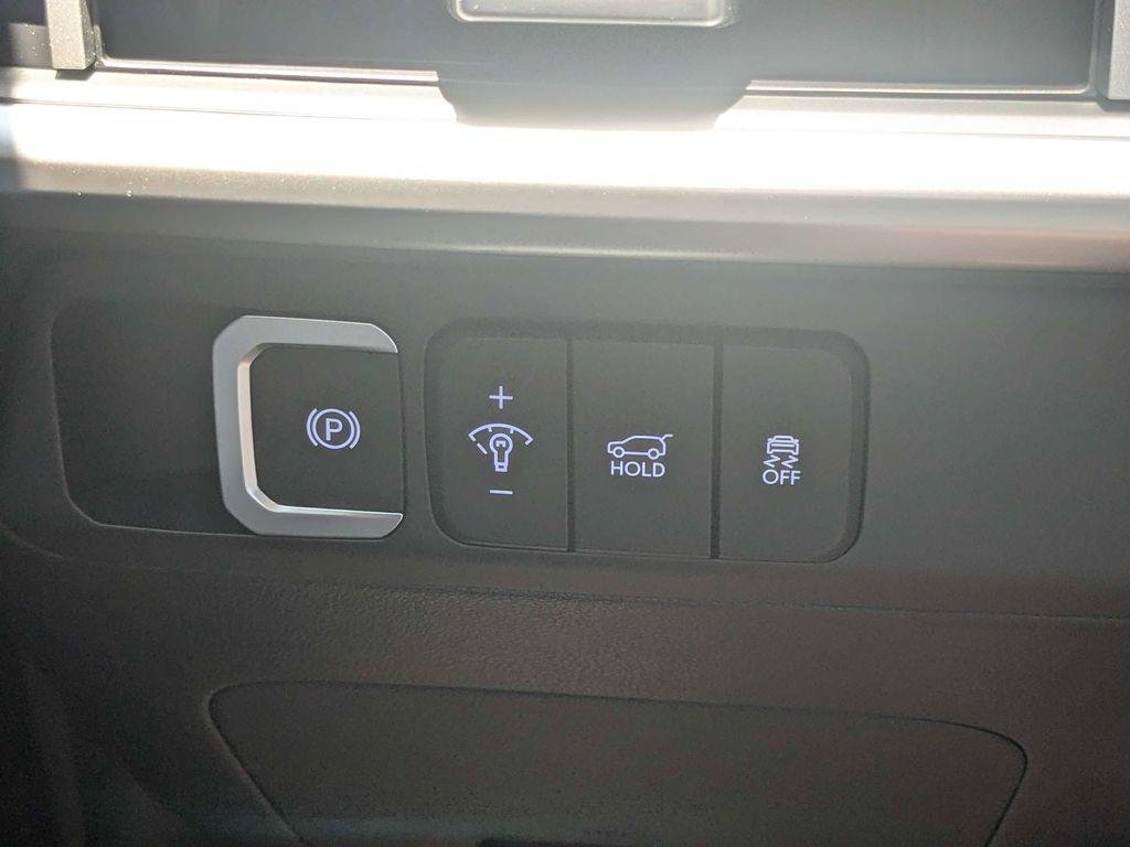 New 2026 Gray Hyundai SE image 25