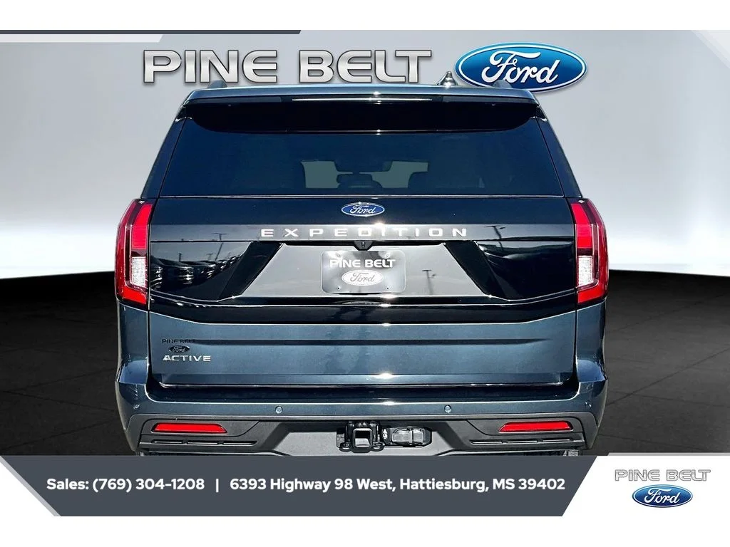 Used 2025 Stone Blue Metallic Ford Active image 4