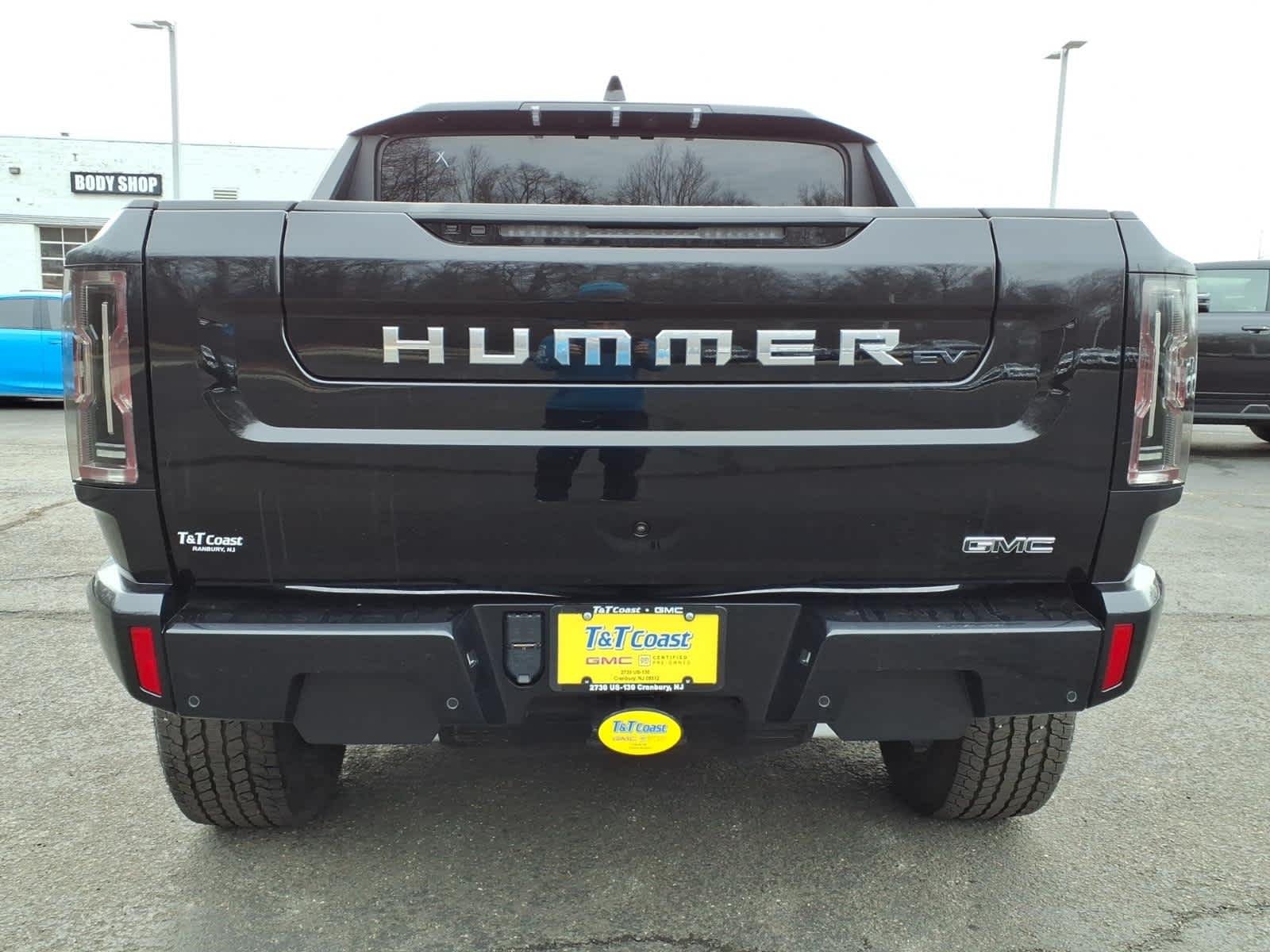 New 2025 Void Black GMC 2X image 5