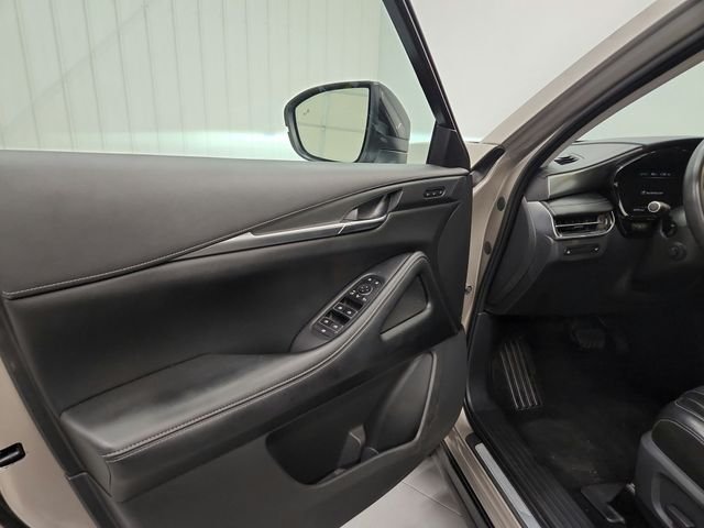 Used 2023 Silver INFINITI LUXE image 13