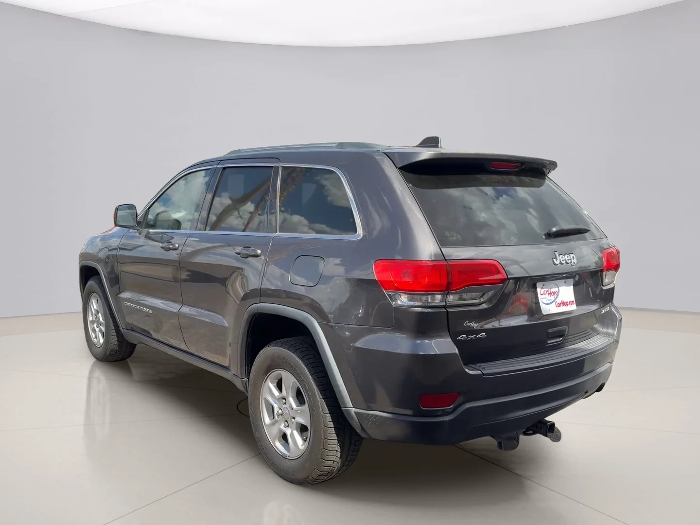Used 2015 Gray Jeep LAREDO image 7