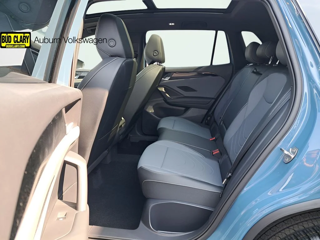 New 2025 Blue Volkswagen 2.0T SE R-Line Black image 15