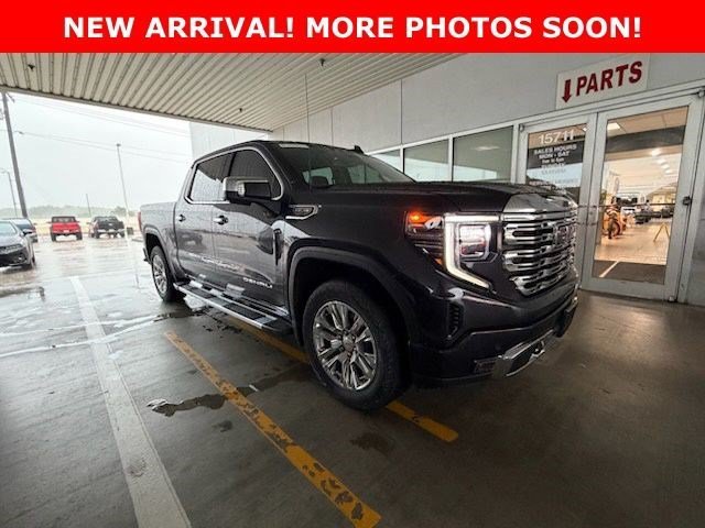 Used 2023 Titanium Rush Metallic GMC Denali image 4