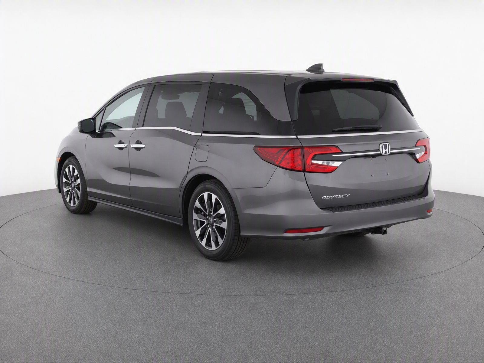 Used 2021 Pacific Pewter Metallic Honda EX-L image 3