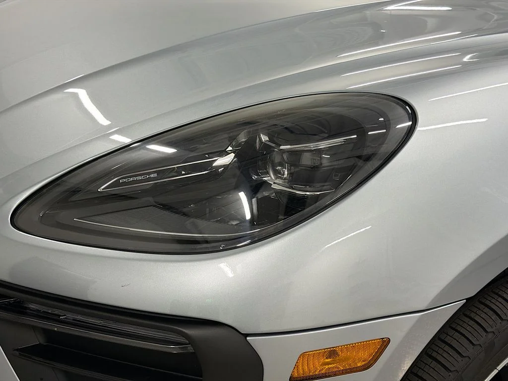 Used 2026 Dolomite Silver Metallic Porsche  image 32