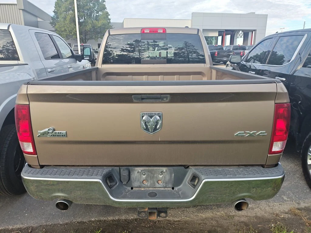 Used 2010 Beige Ram SLT image 5