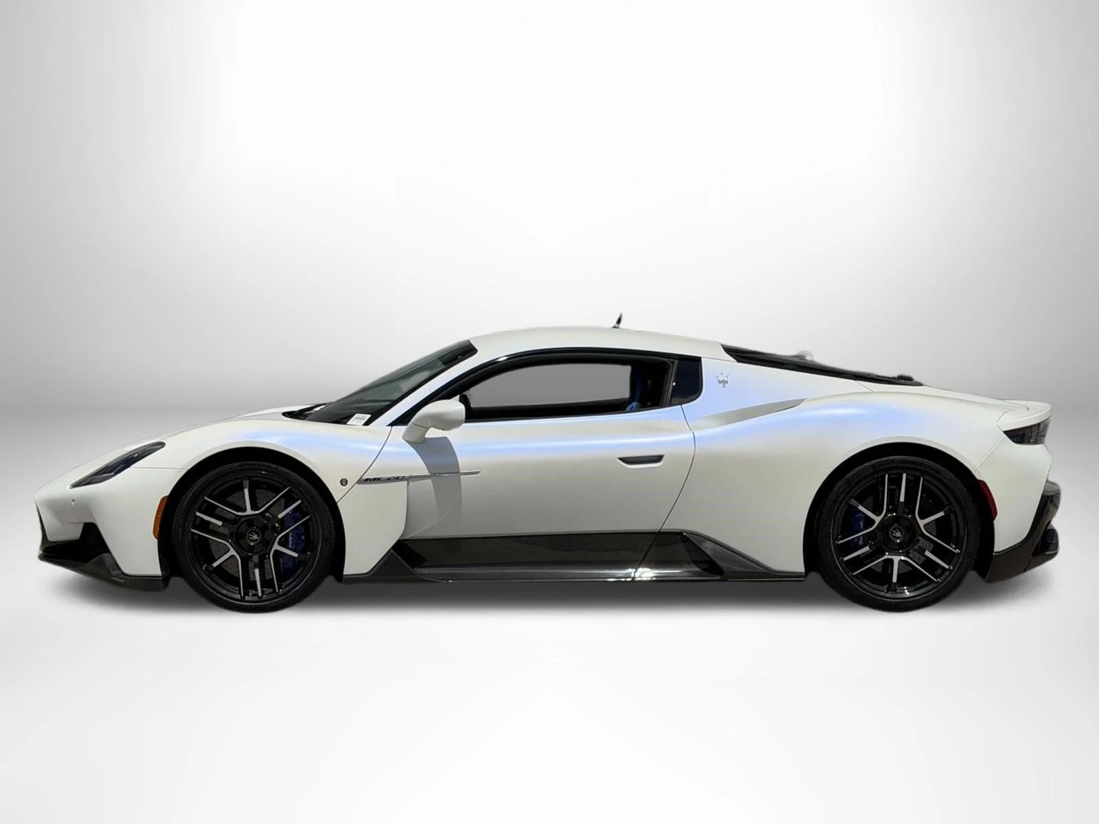 Used 2022 Bianco Audace Maserati  image 6