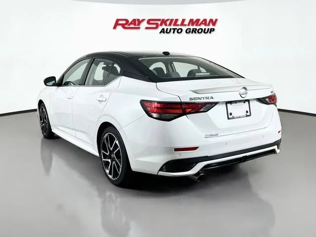 Used 2025 White Nissan SR image 5
