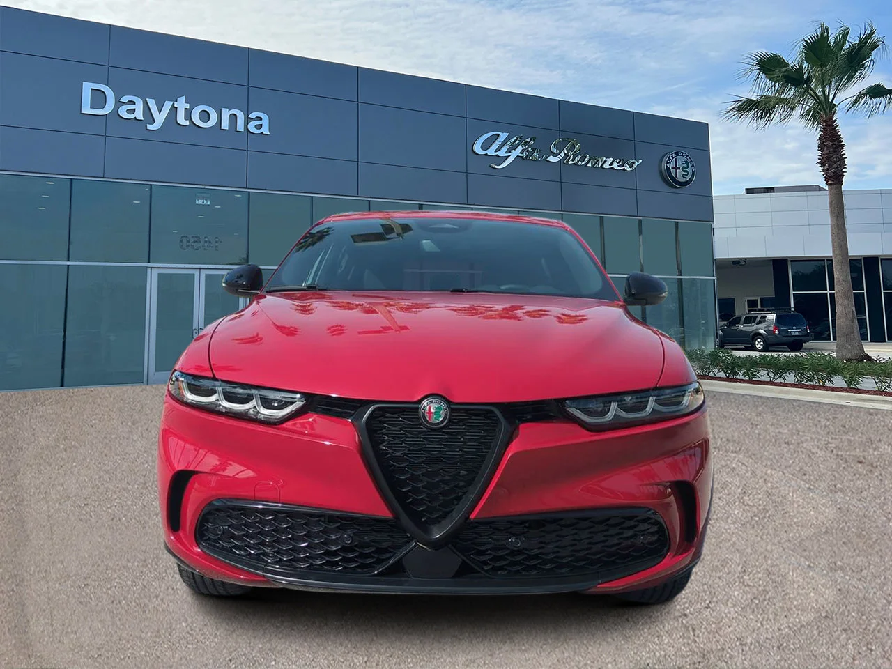 New 2025 Alfa Rosso (Red) Exterior Paint Alfa Romeo  image 8