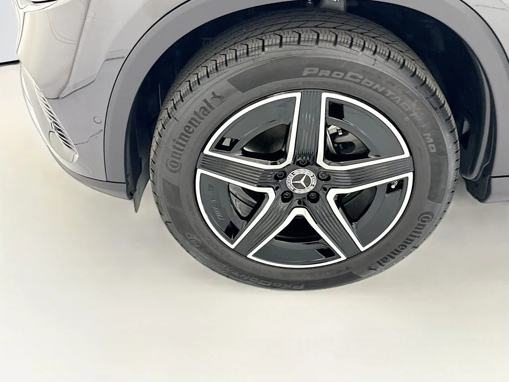 Certified Used 2026 Gray Mercedes-Benz GLC 300 image 29