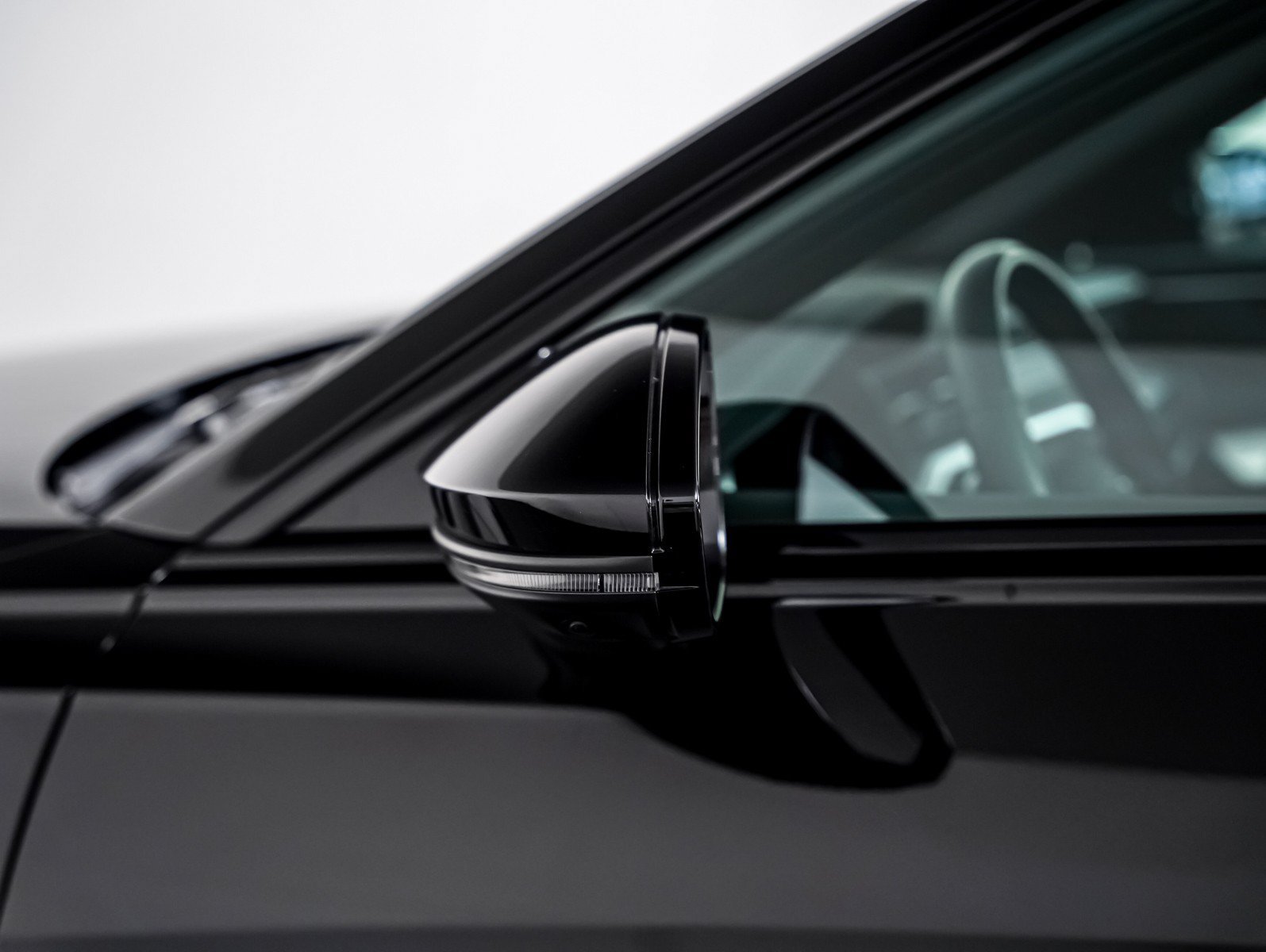 Used 2023 Brilliant Black Audi Premium Plus image 26