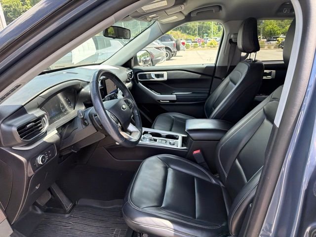 Used 2021 Blue Ford XLT image 14