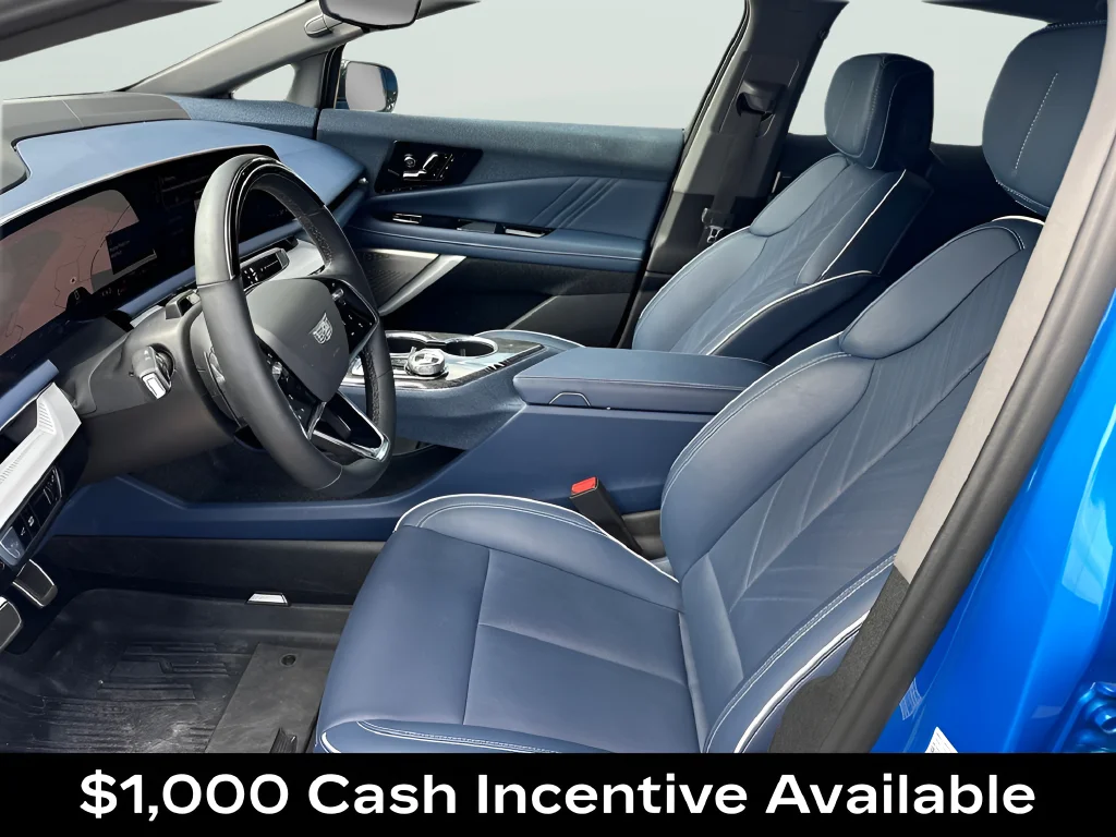2025 Cadillac OPTIQ Luxury 2 - Photo 18