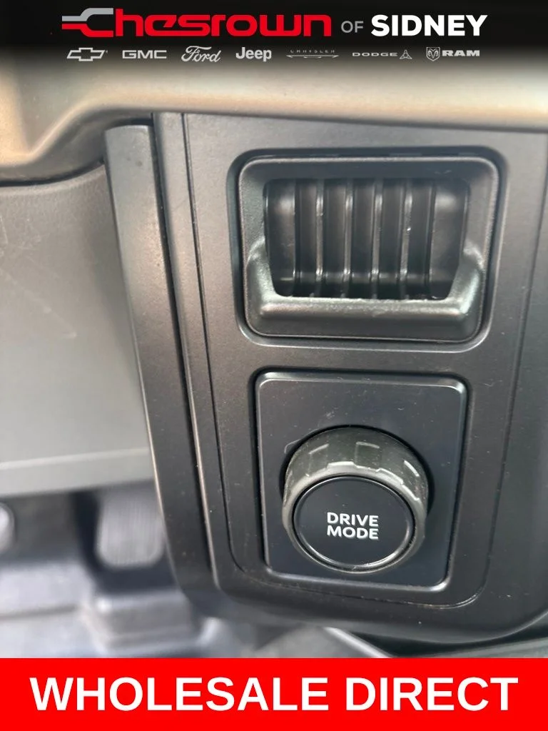 Used 2021 White Ford XL image 21