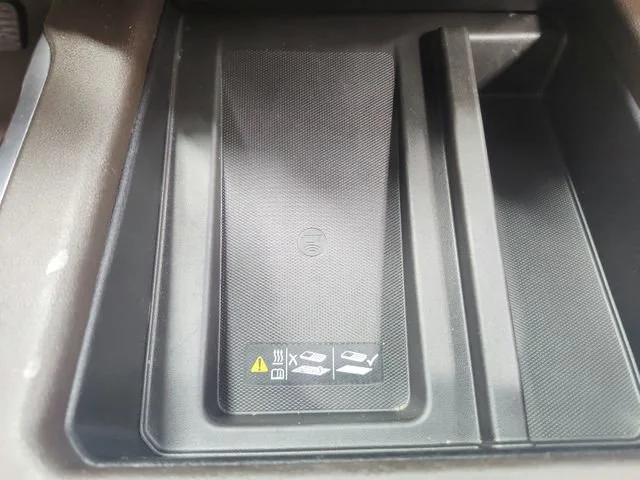 Used 2019 WHITE FROST TRICOAT GMC Denali image 38