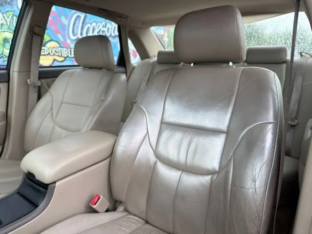 Used 2001 Black Toyota  image 15