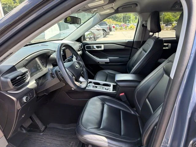 Used 2021 Blue Ford XLT image 14