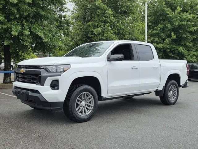 2023 CHEVROLET COLORADO LT