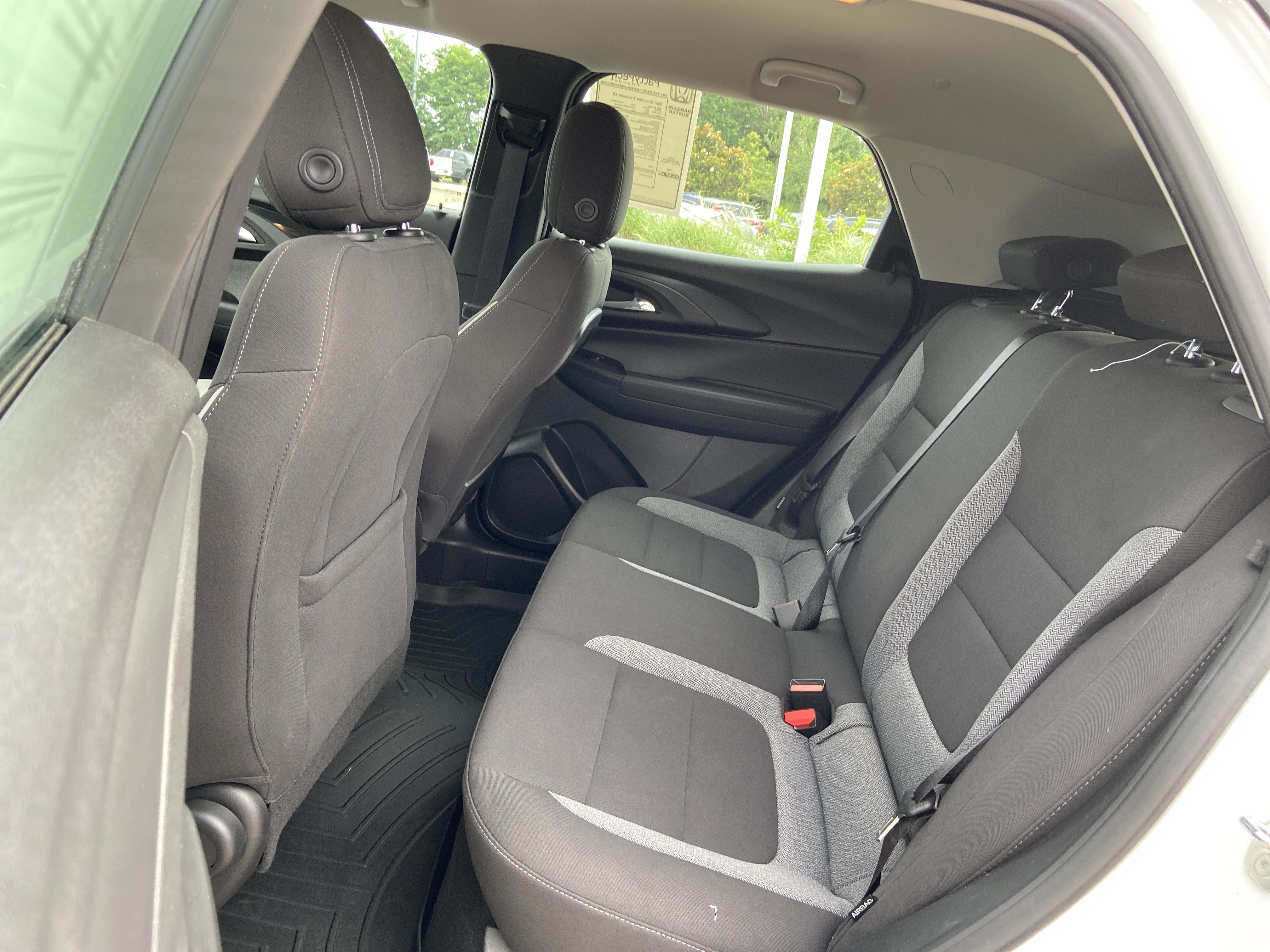 Used 2021 Summit White Chevrolet LS image 16