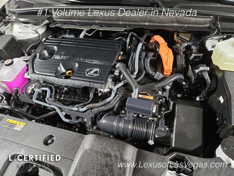Certified Used 2026 White Pearl Lexus PREMIUM PLUS image 27