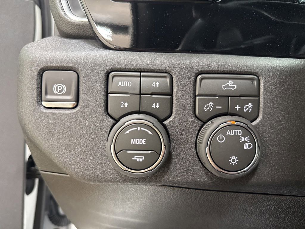 2026 Chevrolet Silverado 1500 LT - Photo 14