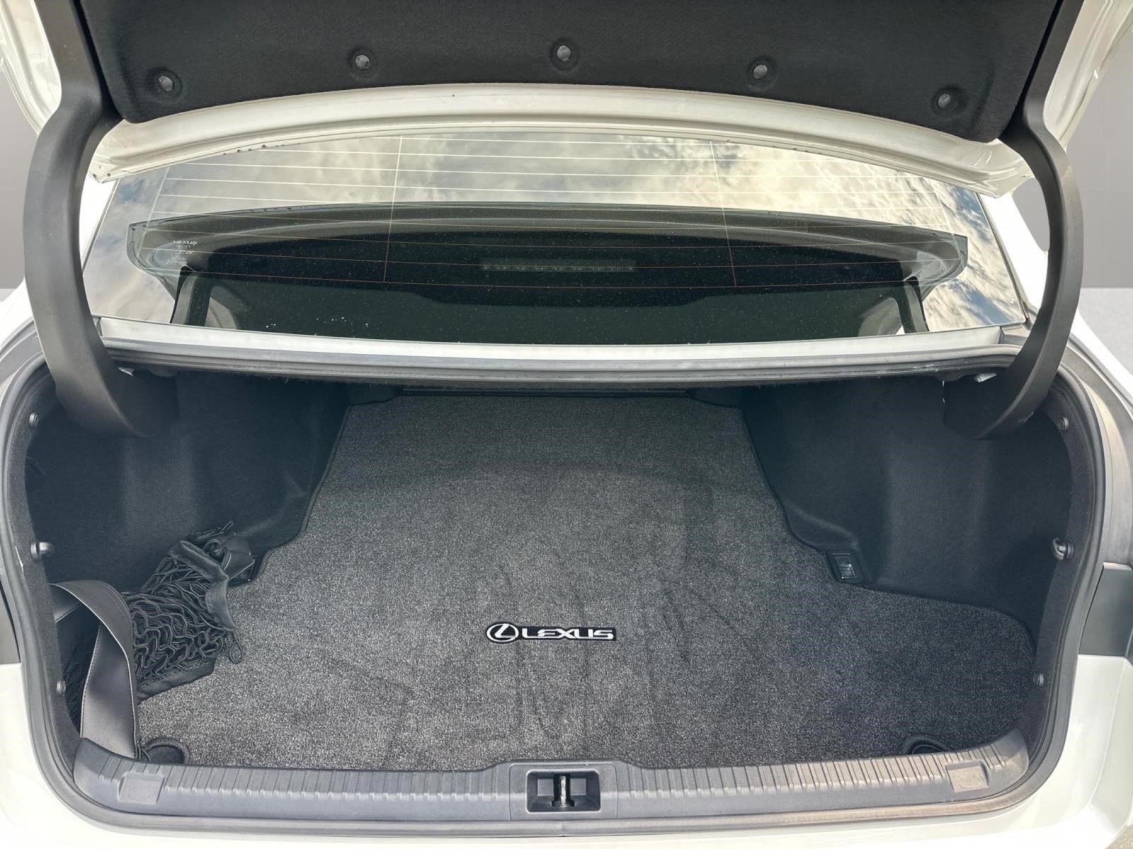 Used 2021 Eminent White Pearl Lexus IS 300 image 28
