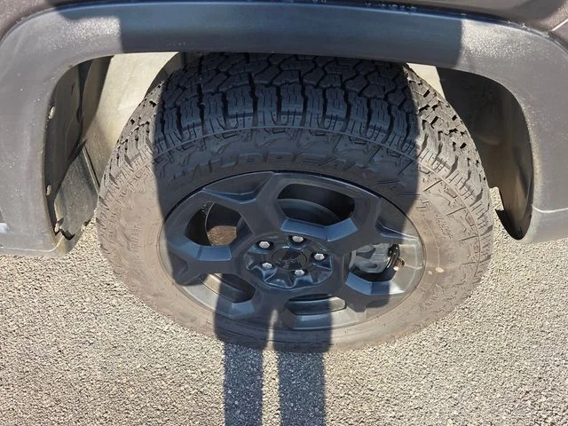 Used 2023 Gray Jeep Trailhawk image 17