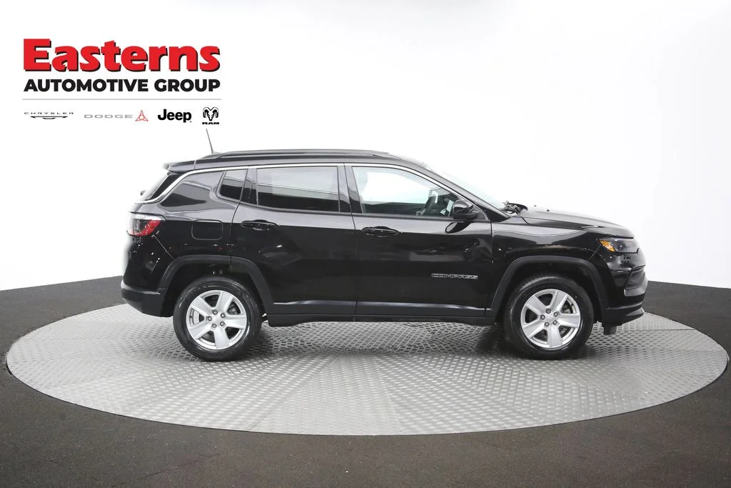 Certified Used 2022 Black Jeep Latitude image 44