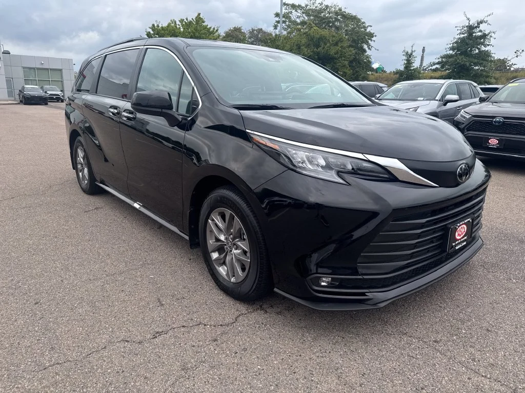 Used 2026 Black Toyota XLE image 11