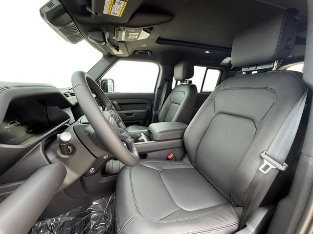 New 2026 Woolstone Green Land Rover X-Dynamic SE image 10