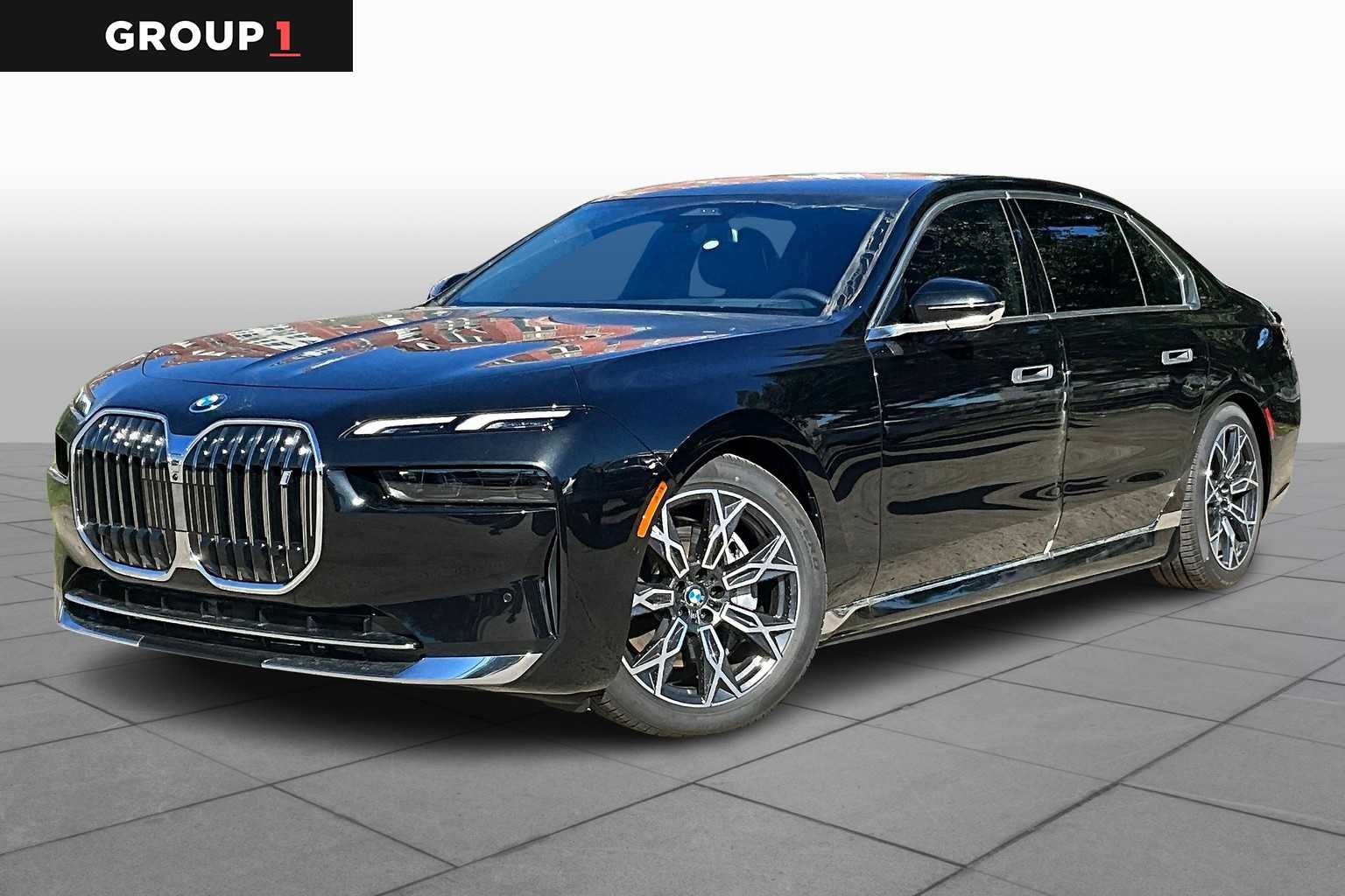 2025 BMW i7 xDrive60 Sedan's photo