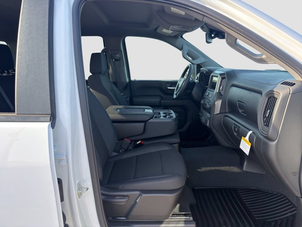 2026 Chevrolet Silverado 2500 HD Custom - Photo 18