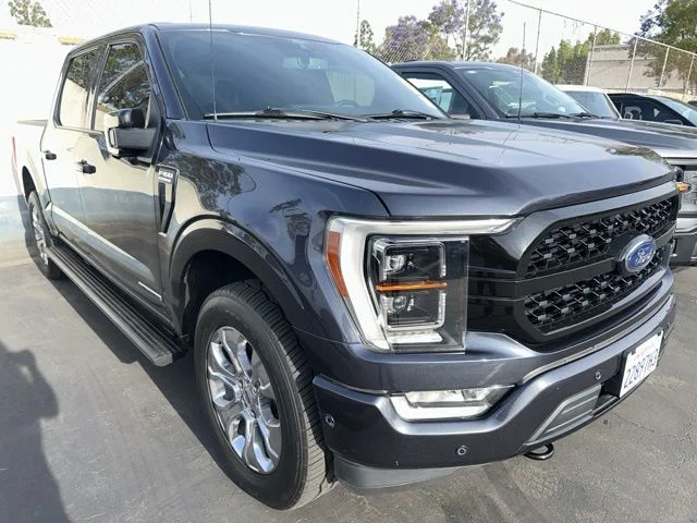 2021 Ford F-150 Platinum 4x4 SuperCrew 5-1/2 Box's photo