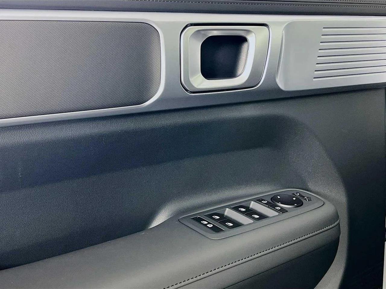 2026 Hyundai Santa Fe — photo 18