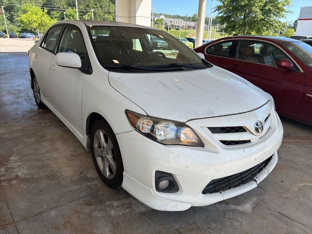 Used 2012 White Toyota S image 4