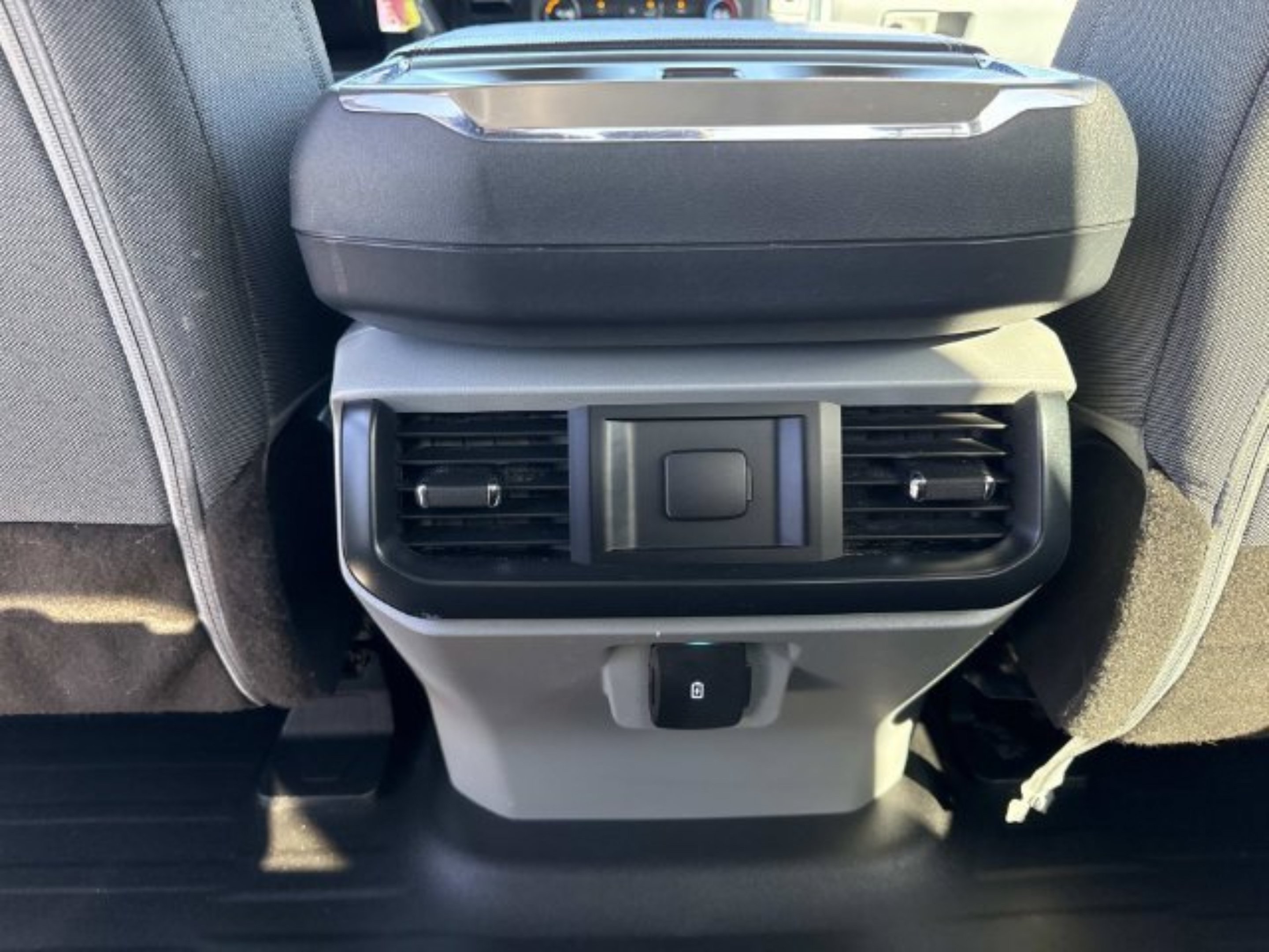 2023 Ford F-150 XL - Photo 12