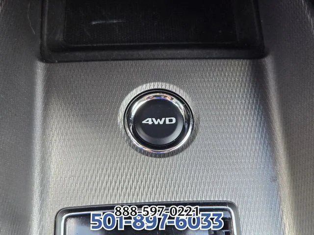 Used 2024 Silver Mitsubishi  image 26