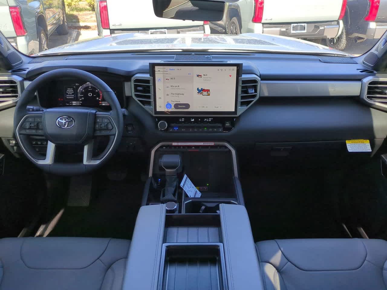 2026 Toyota Tundra Limited - Photo 14